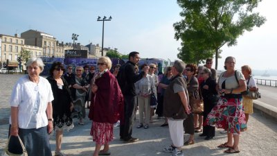 667 - Assemblée Générale de l'ANAMAT du 10 au 12 Mai 2011( Promenade dans Bordeaux mercredi matin )