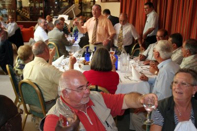 702 - Assemblée Générale de l'ANAMAT du 10 au 12 Mai 2011( Repas mercredi midi )