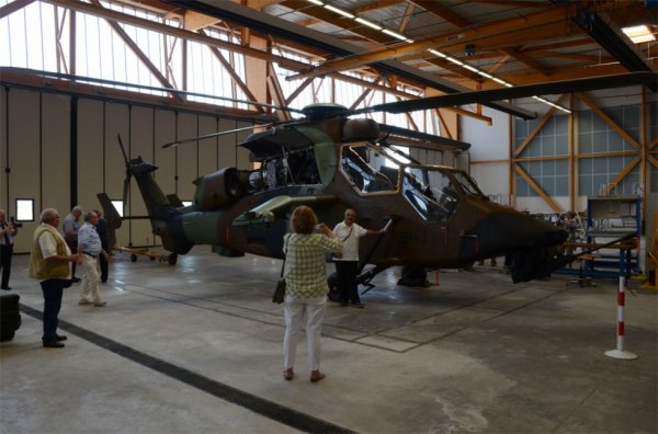 1150 - Visite du 5ème RHC à PAU (suite)