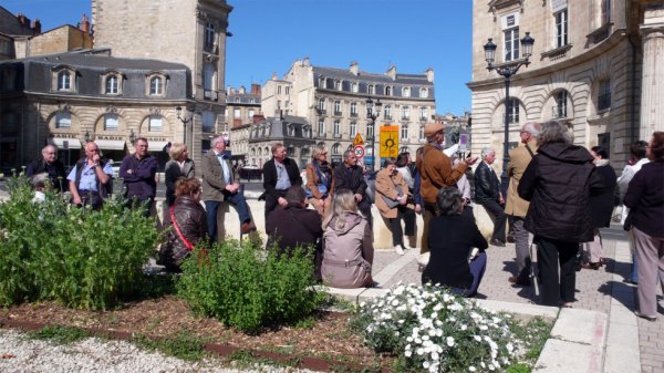 1534 - Visite guidée de Bordeaux le 22 Avril 2017 (suite)