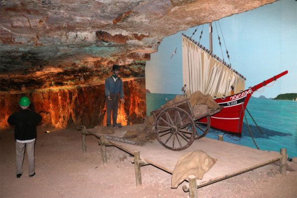 1552 - AGO ANAMAT 2017 (suite) - Visite de la mine de cuivre de Cap Garonne le 23 mai