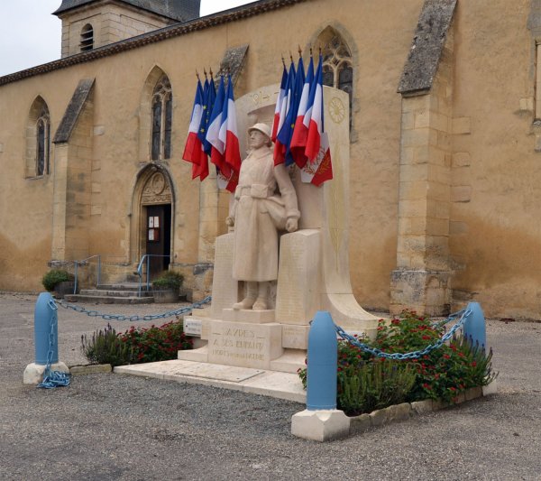 2047 - Saint-Eloi de l'AMAT B-A à Vayres le 02.12.2022 (suite)