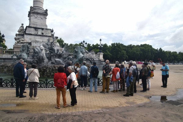 2134 - Sortie découverte dans Bordeaux, de la place des Quinconces à la place du Parlement, le 22.06.2023 (suite).